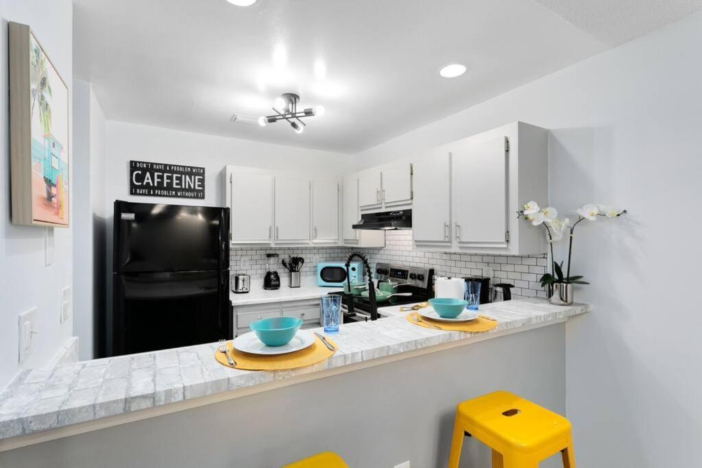 Oasis 105 - Blue Bliss Apartment